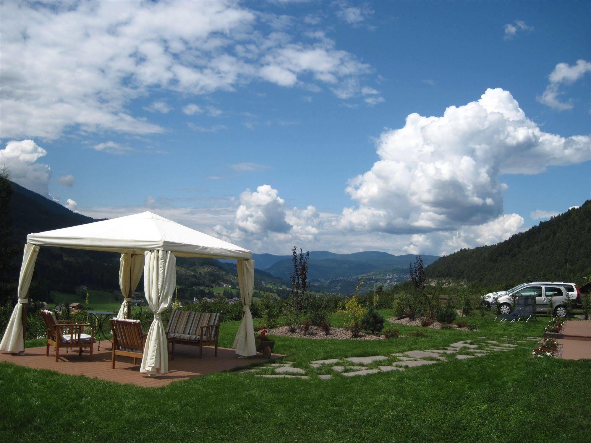 Hotel Fonte Dei Veli Panchia Exterior photo